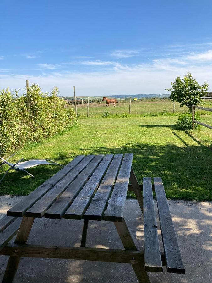 Le Clos de l'Angley Gîtes et pension équestre Caffiers Esterno foto