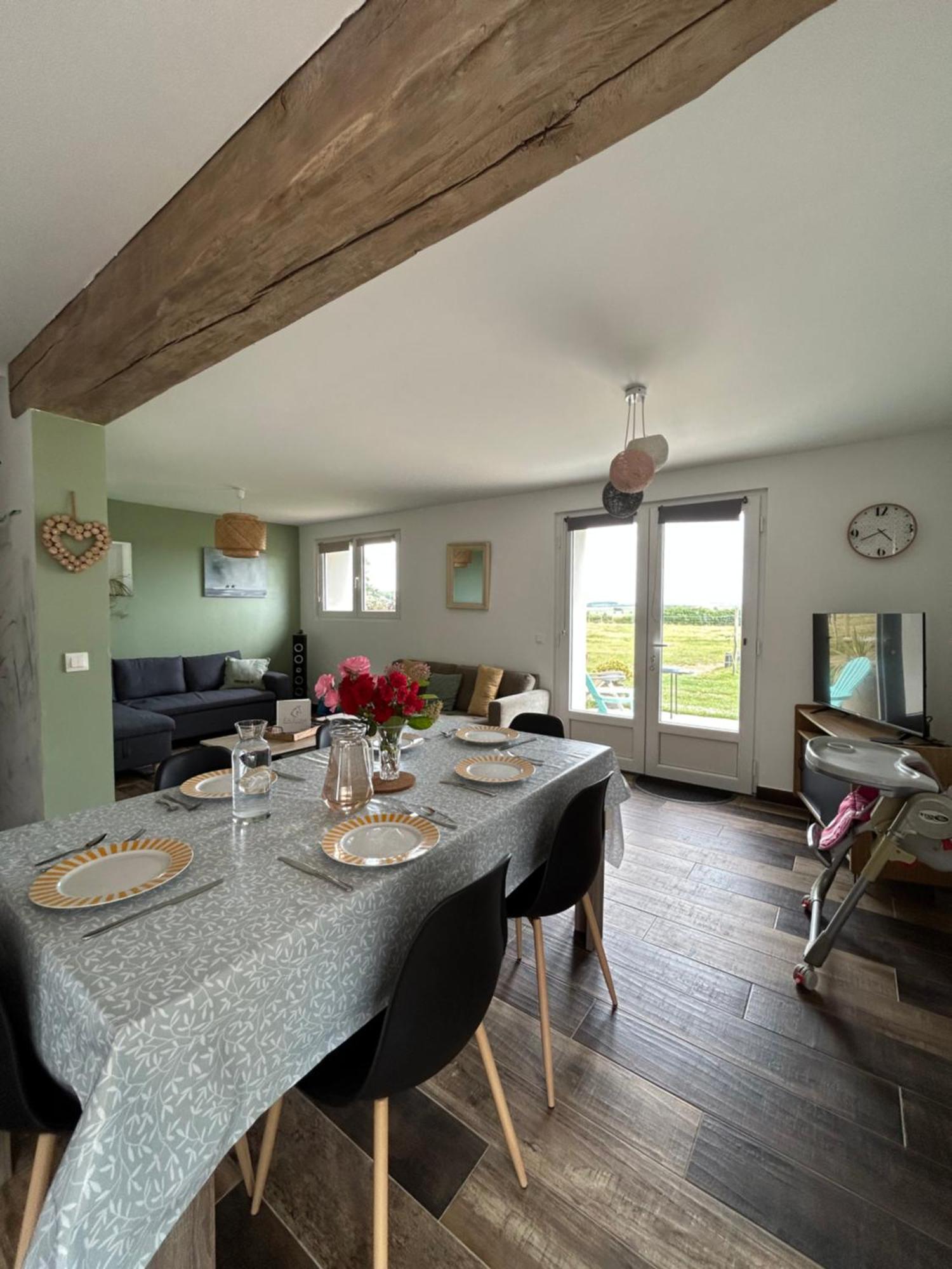 Le Clos de l'Angley Gîtes et pension équestre Caffiers Esterno foto