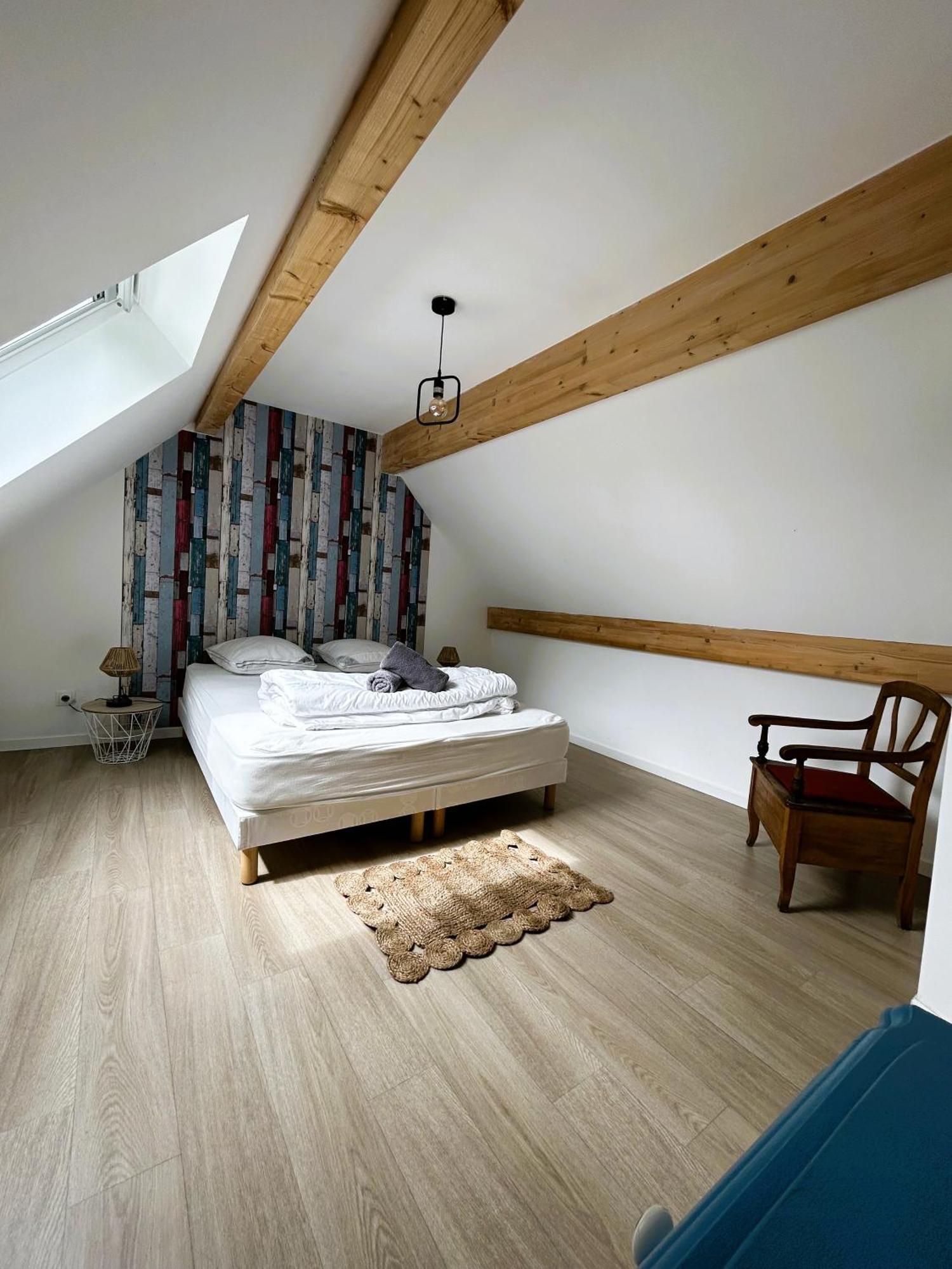 Le Clos de l'Angley Gîtes et pension équestre Caffiers Esterno foto