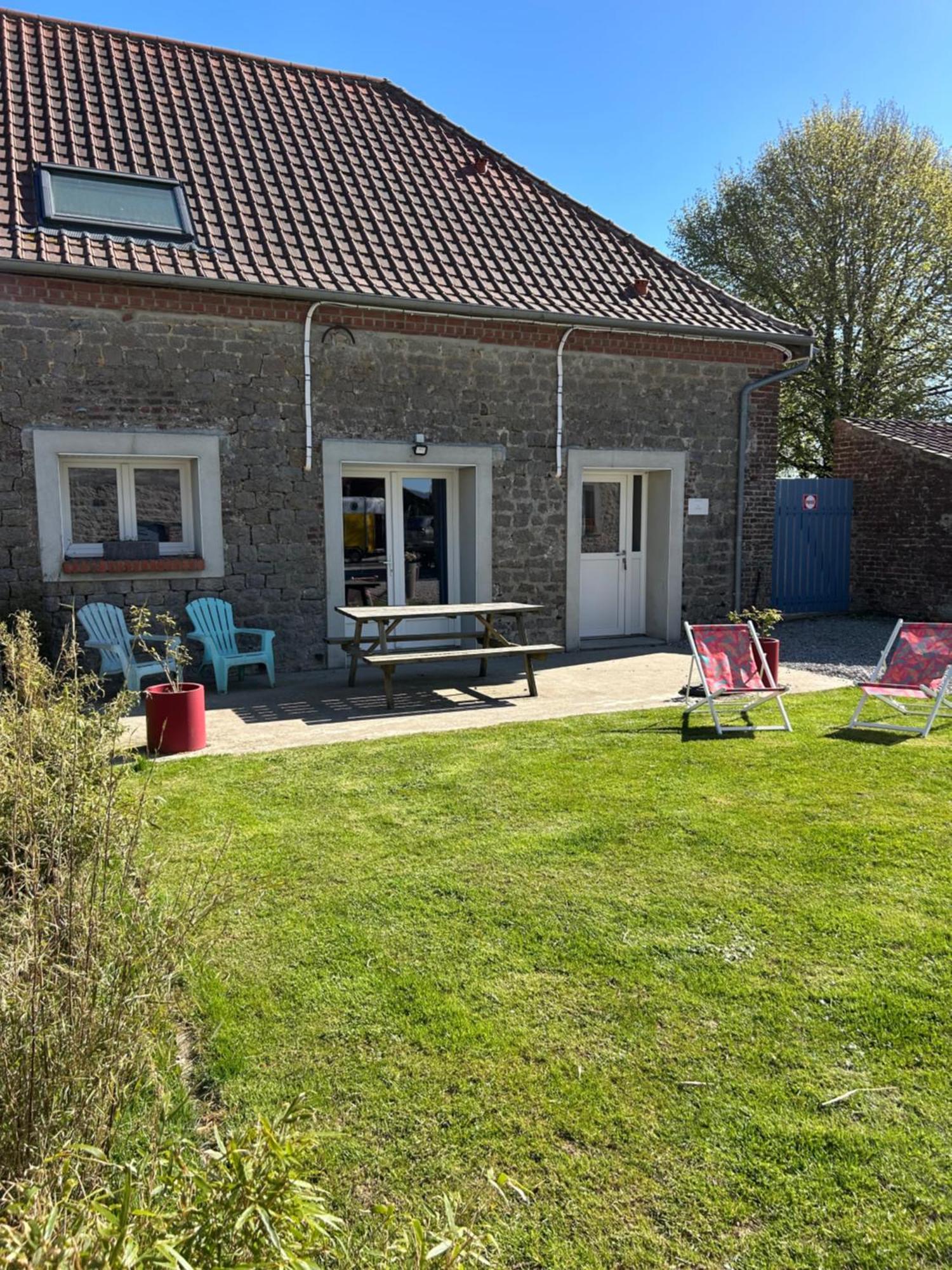 Le Clos de l'Angley Gîtes et pension équestre Caffiers Esterno foto